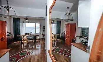 Tarus Bosphorus Cihangir فندق